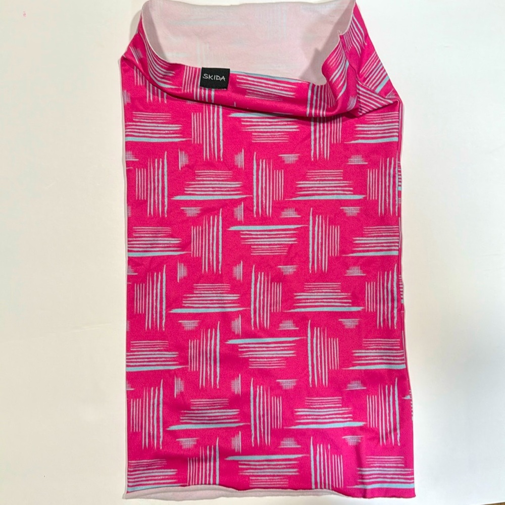 SKIDA pink snow tour neckwarmer